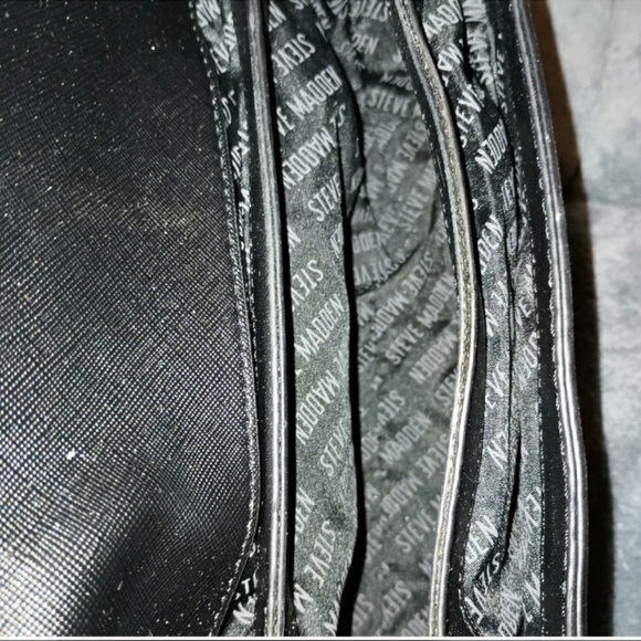 *🎆Sale*New Steve Madden** Crossbody Bag Gold Chain FINAL PRICE - Picture 5 of 7